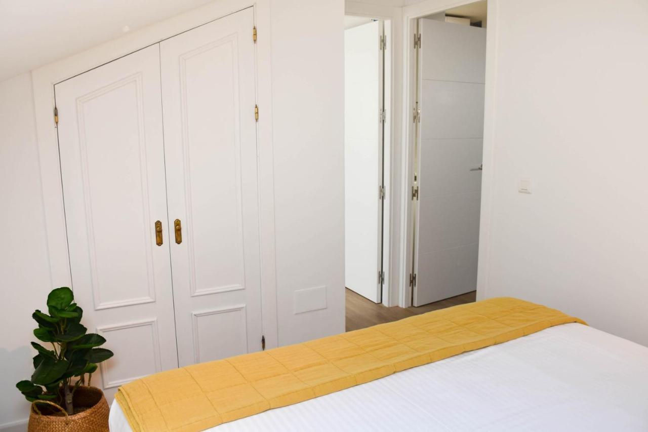Holidays2Malaga Trinidad Renovated 1 Bedroom Penthouse Close To City Center Kültér fotó